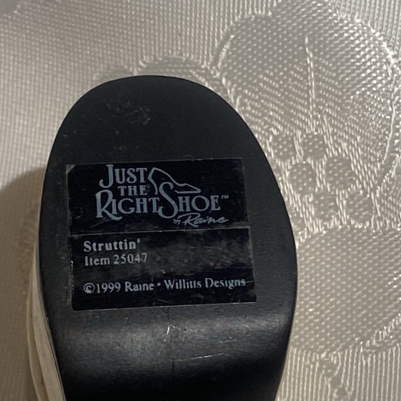 Platform shoe ornament with original packaging and certificate of authenticity - Picture 7 of 11